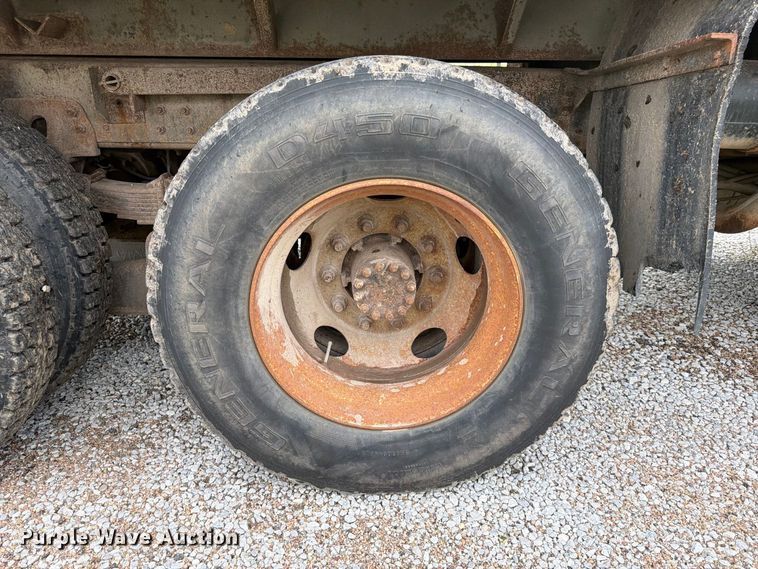 image for item FK3809 2000 GMC C7 dump truck