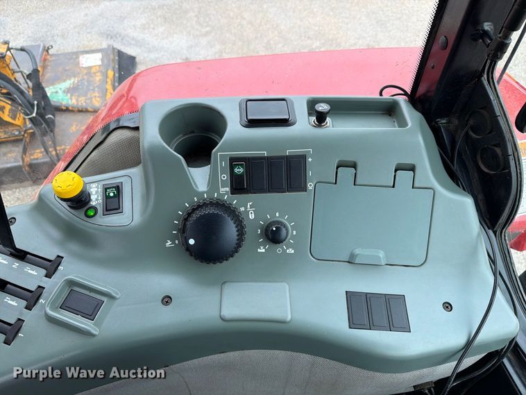image for item FK4177 CaseIH MX100 tractor