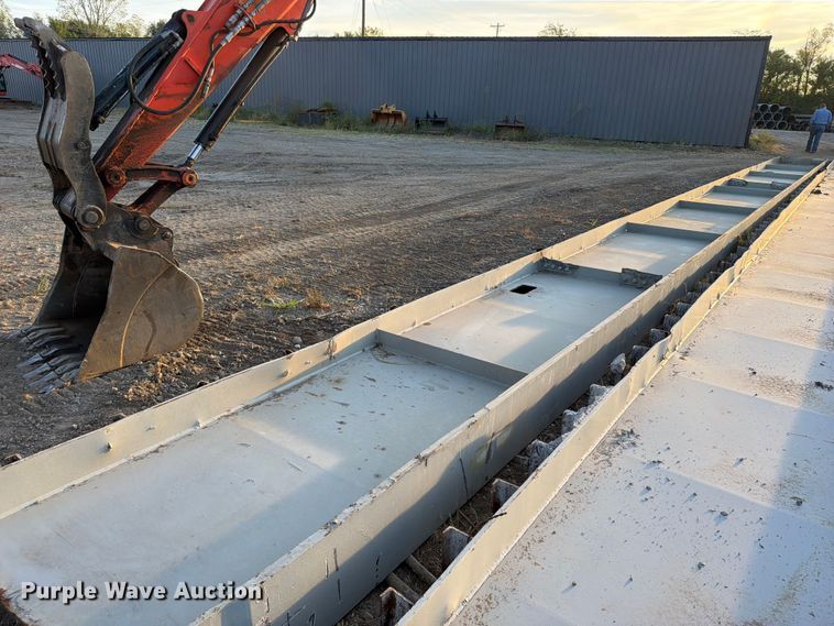 image for item FK5249 (2) Steel beams
