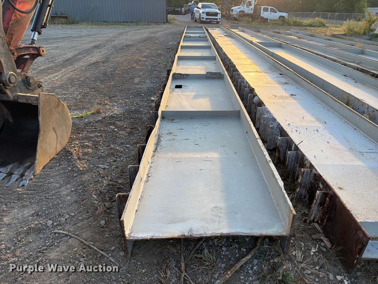 image for item FK5249 (2) Steel beams