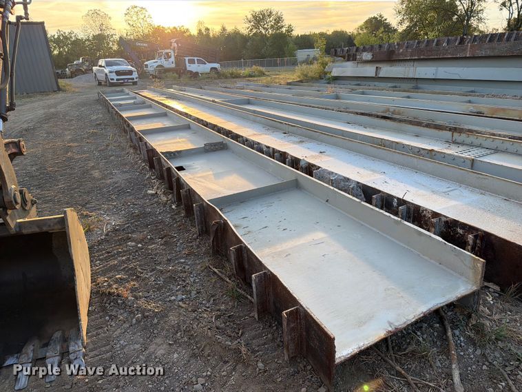 image for item FK5249 (2) Steel beams