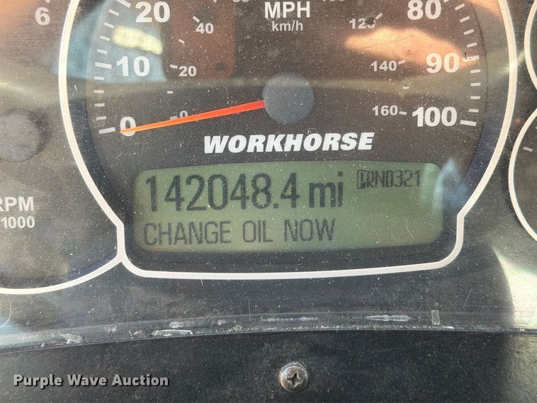 image for item FM6509 2008 Workhorse W42 delivery truck