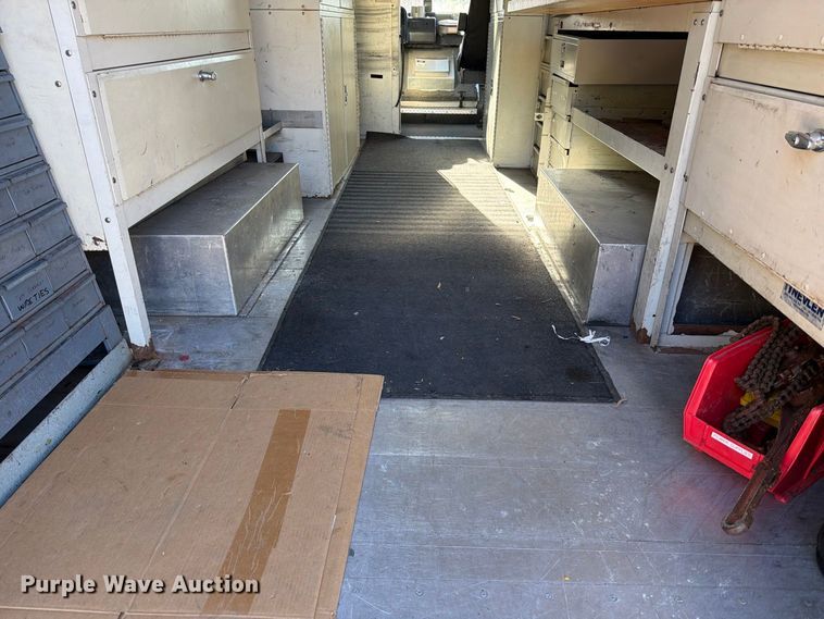 image for item FM6509 2008 Workhorse W42 delivery truck