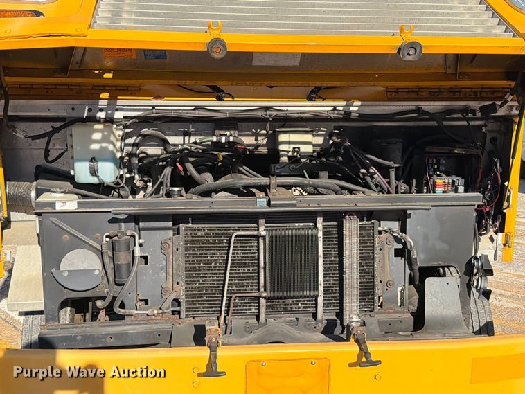 image for item FM6509 2008 Workhorse W42 delivery truck