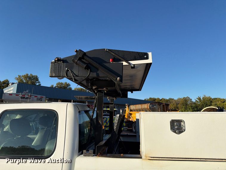 image for item FM6513 2013 Chevrolet Silverado 2500HD Crew Cab pickup truck