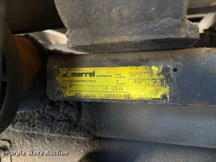 image for item FM6515 2012 International 7400 hook lift truck