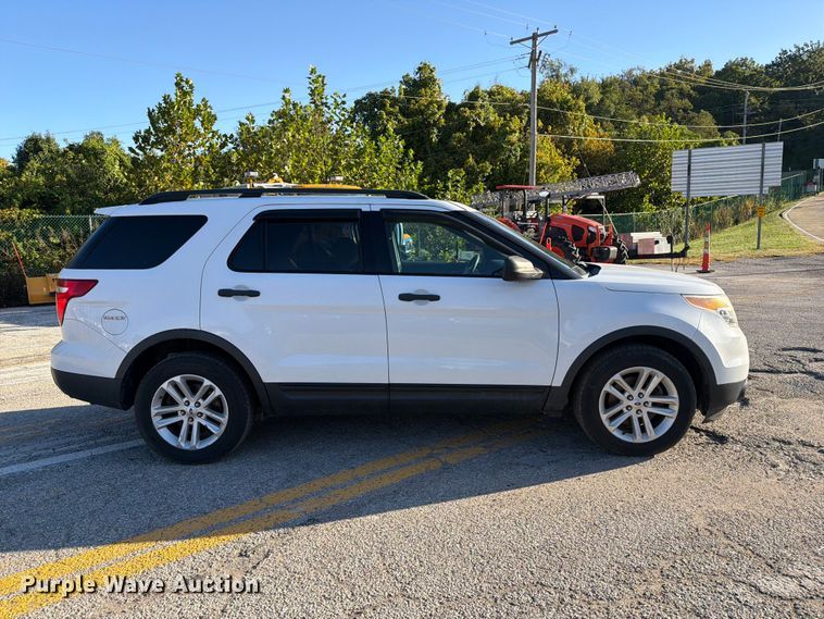 image for item FM6516 2015 Ford Explorer SUV