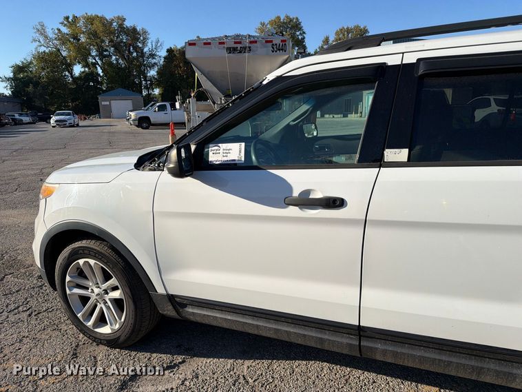 image for item FM6516 2015 Ford Explorer SUV