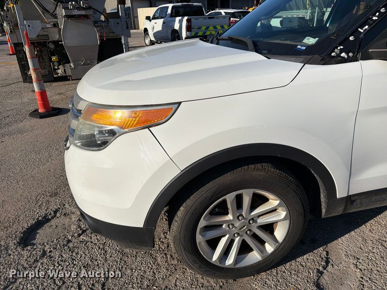 image for item FM6516 2015 Ford Explorer SUV