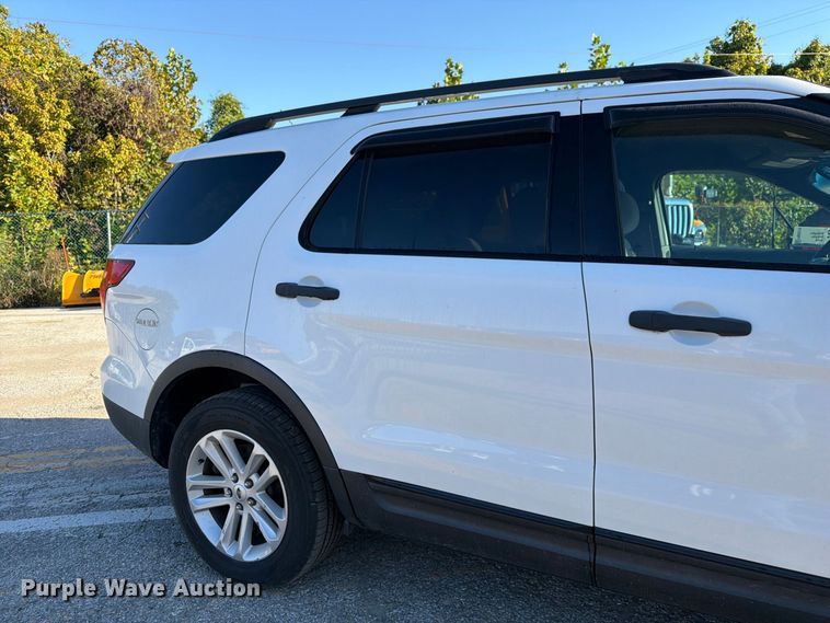 image for item FM6516 2015 Ford Explorer SUV