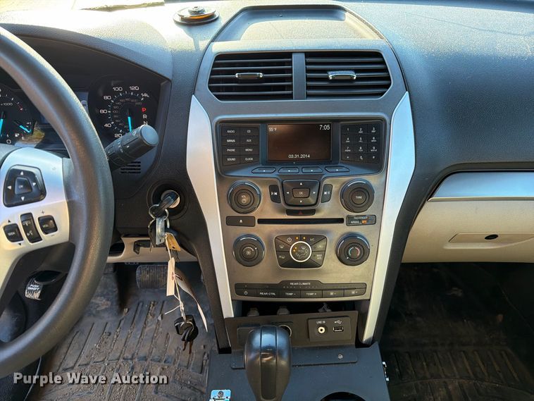 image for item FM6516 2015 Ford Explorer SUV