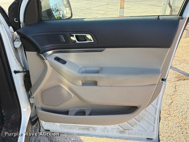 image for item FM6516 2015 Ford Explorer SUV