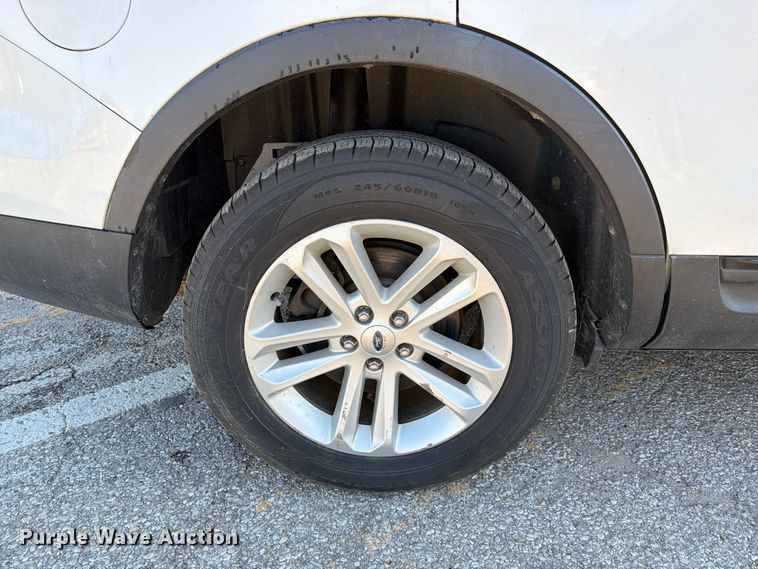 image for item FM6516 2015 Ford Explorer SUV