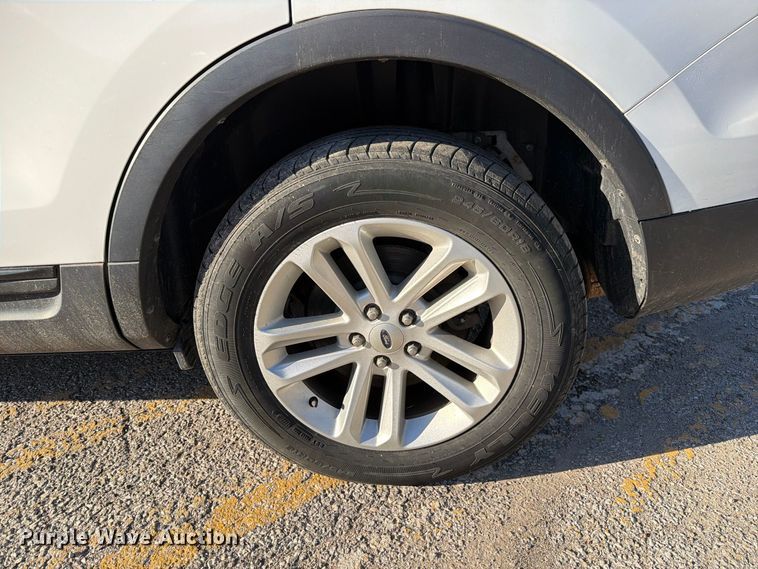 image for item FM6516 2015 Ford Explorer SUV