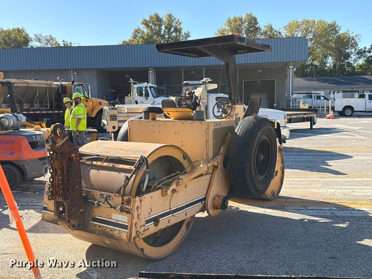 image for item FM6519 Ferguson 46A double drum roller