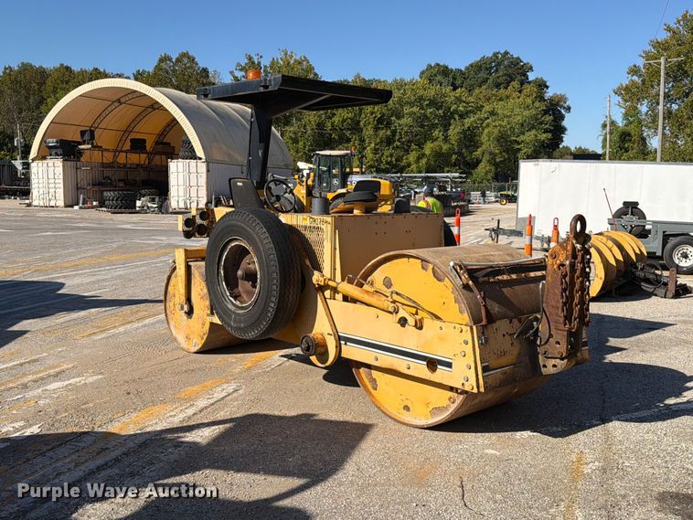 image for item FM6519 Ferguson 46A double drum roller