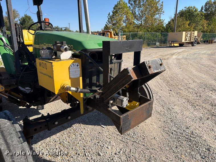 image for item FM6520 John Deere 5220 tractor