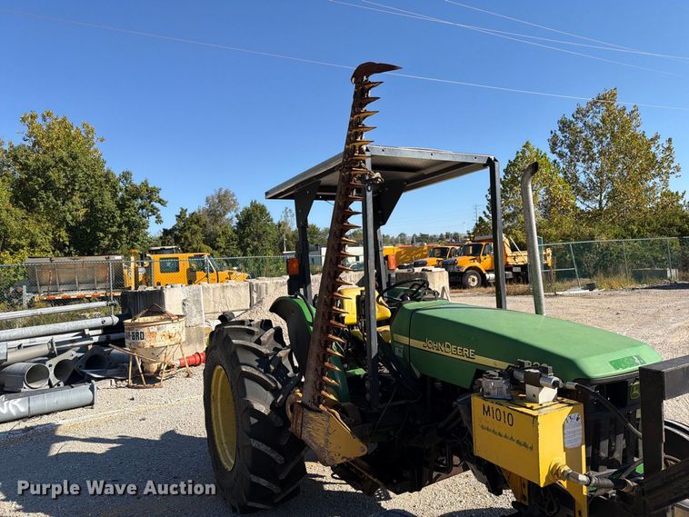 image for item FM6520 John Deere 5220 tractor