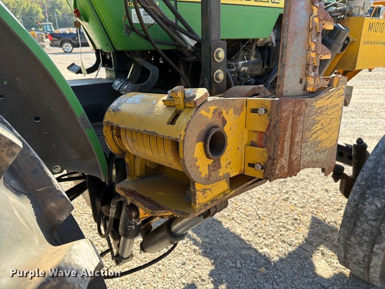 image for item FM6520 John Deere 5220 tractor