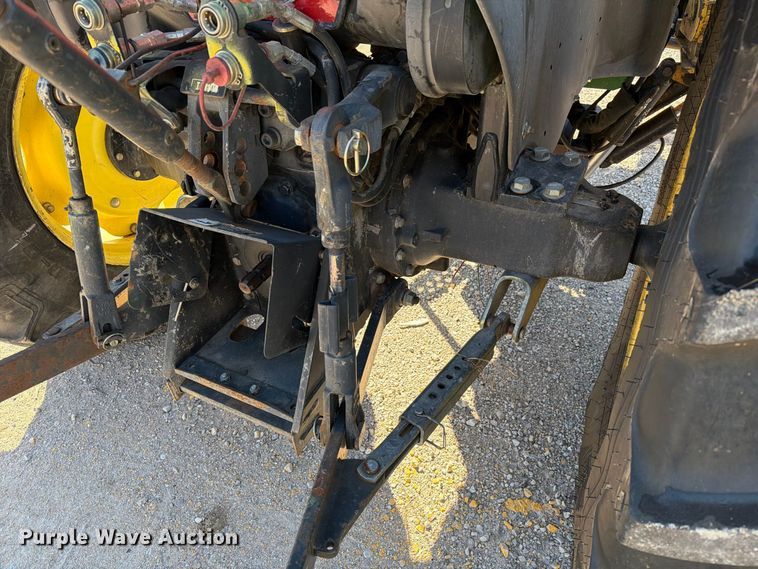 image for item FM6520 John Deere 5220 tractor