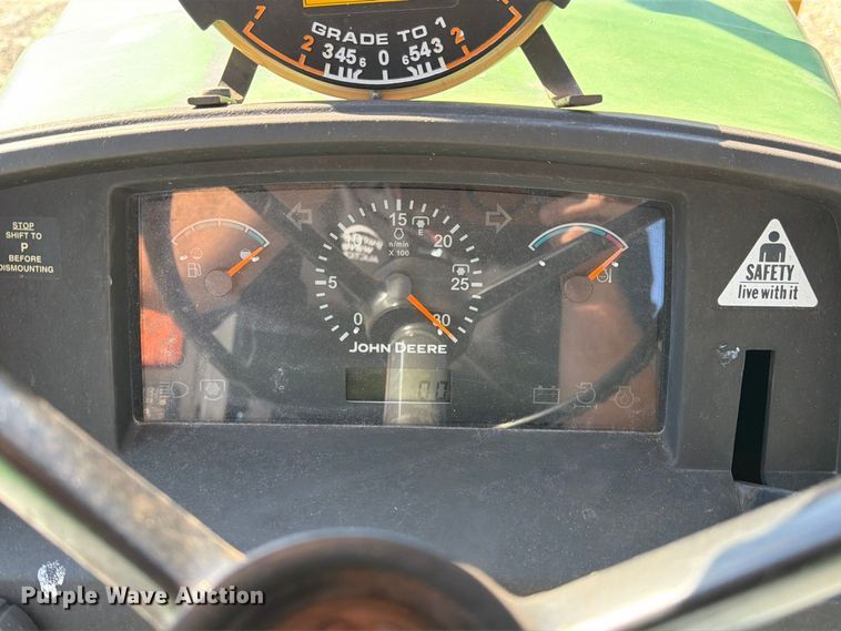 image for item FM6520 John Deere 5220 tractor