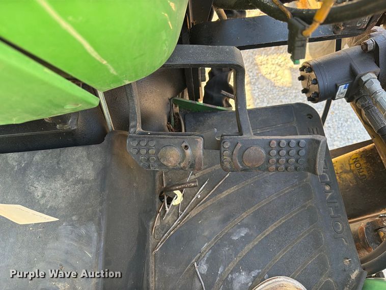 image for item FM6520 John Deere 5220 tractor