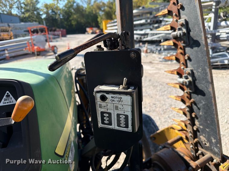 image for item FM6520 John Deere 5220 tractor