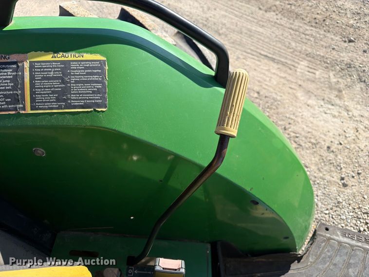 image for item FM6520 John Deere 5220 tractor