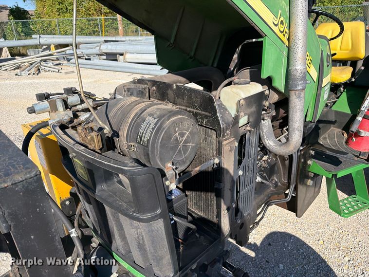 image for item FM6520 John Deere 5220 tractor