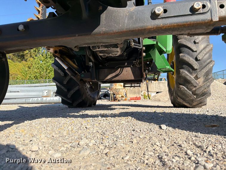 image for item FM6520 John Deere 5220 tractor