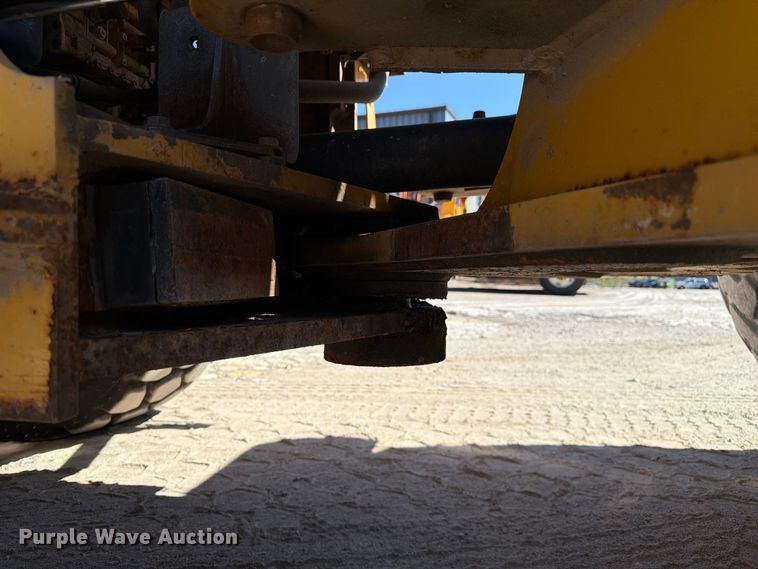 image for item FM6522 2009 John Deere 544K High Lift wheel loader
