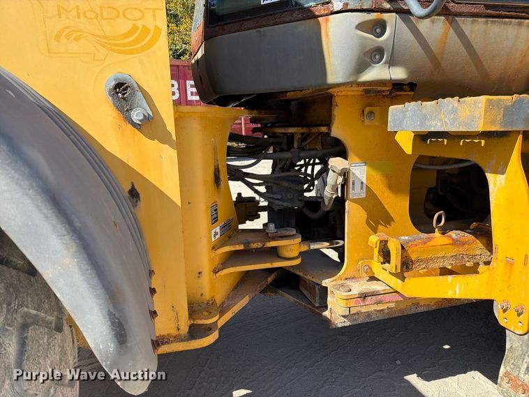 image for item FM6522 2009 John Deere 544K High Lift wheel loader
