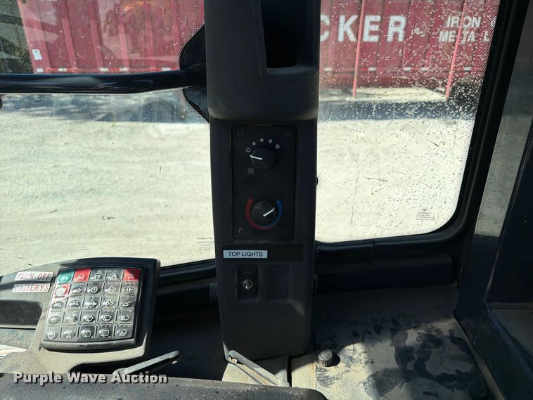 image for item FM6522 2009 John Deere 544K High Lift wheel loader