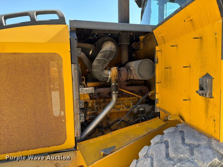 image for item FM6522 2009 John Deere 544K High Lift wheel loader