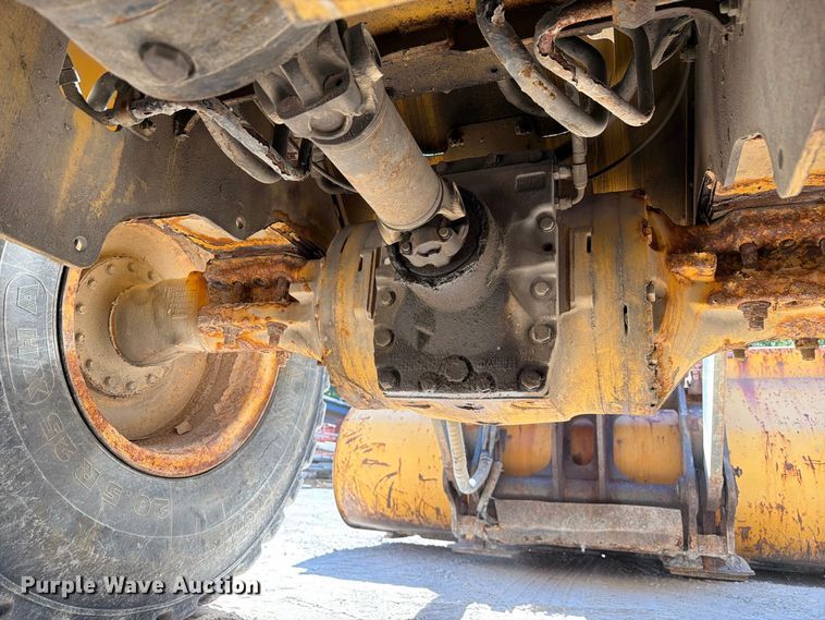 image for item FM6522 2009 John Deere 544K High Lift wheel loader