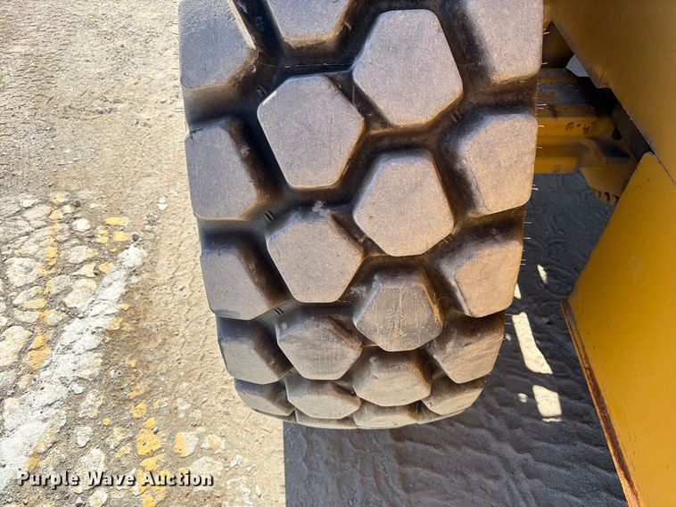 image for item FM6522 2009 John Deere 544K High Lift wheel loader