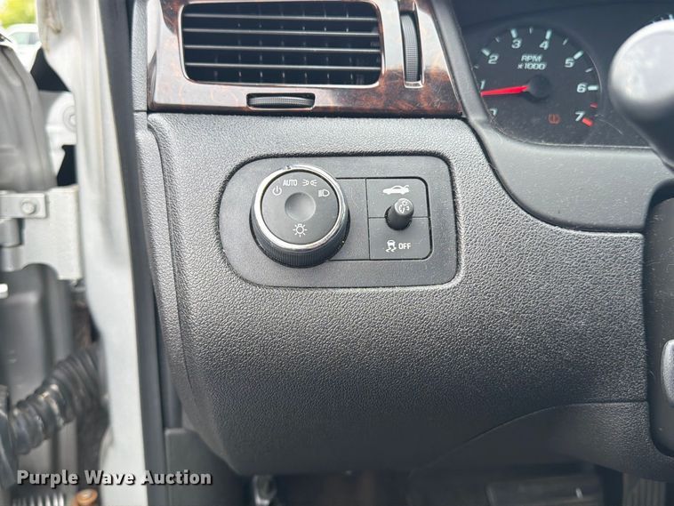 image for item FN2059 2013 Chevrolet Impala 