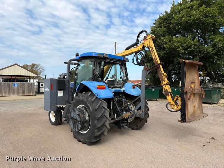 image for item FN2616 New Holland tractor