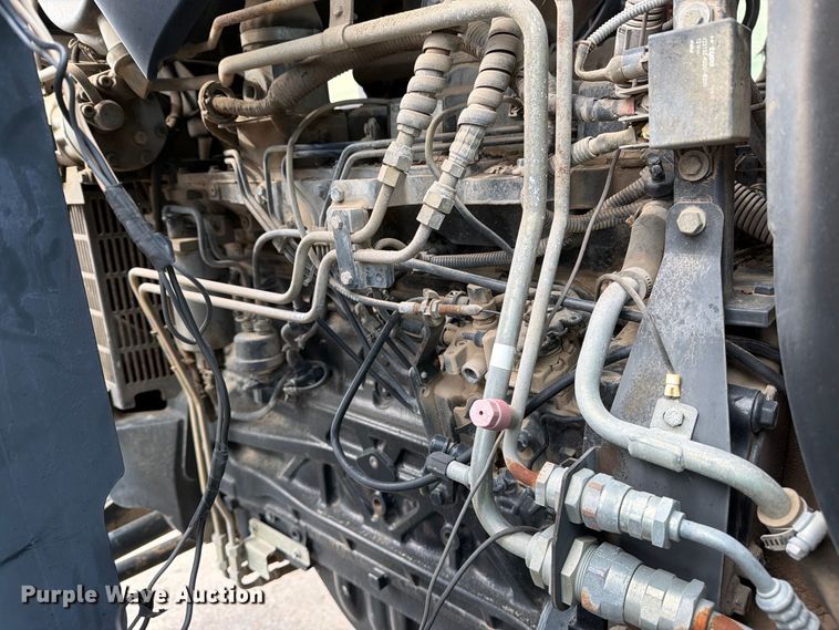 image for item FN2616 New Holland tractor