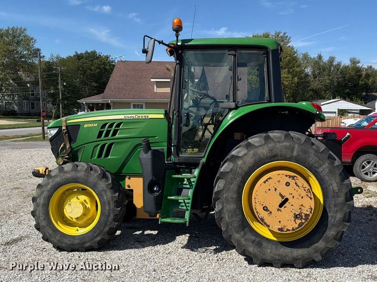 image for item FN5865 2016 John Deere 6120M MFWD tractor