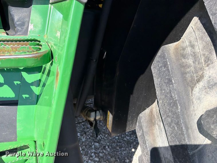 image for item FN5865 2016 John Deere 6120M MFWD tractor