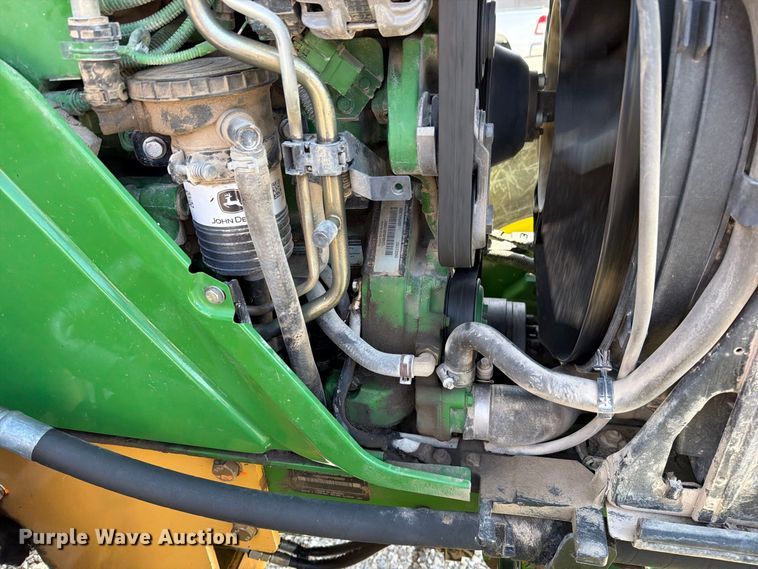 image for item FN5865 2016 John Deere 6120M MFWD tractor