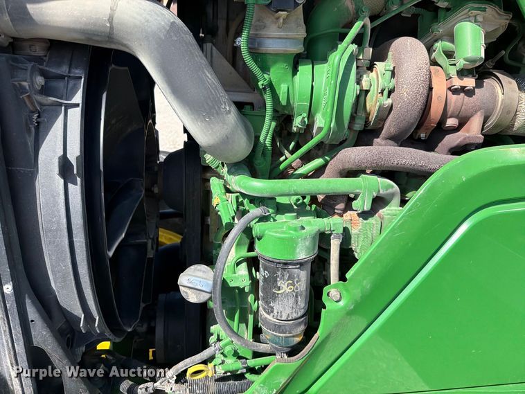 image for item FN5865 2016 John Deere 6120M MFWD tractor