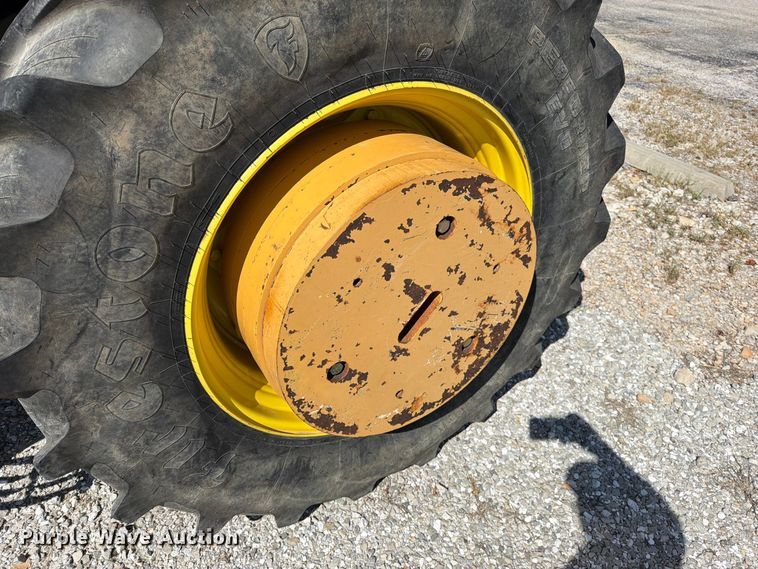 image for item FN5865 2016 John Deere 6120M MFWD tractor