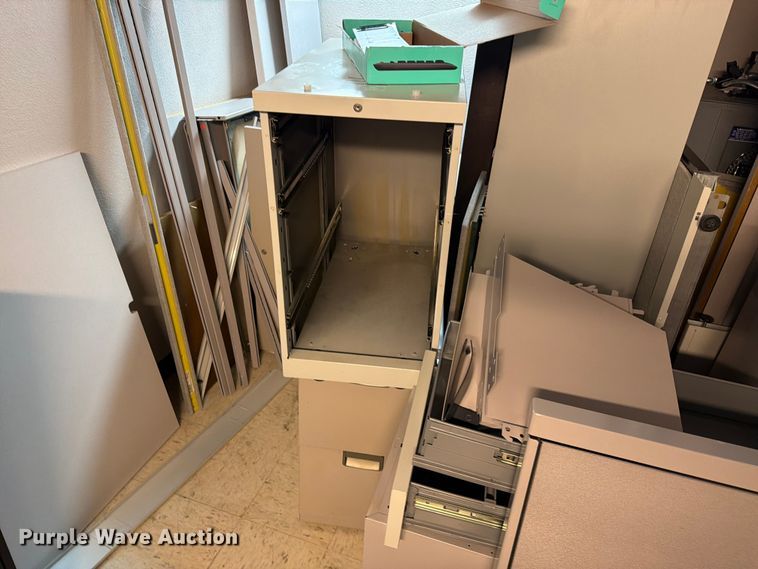 image for item FN5867 Cubicle workstation