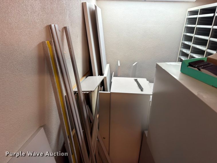 image for item FN5867 Cubicle workstation