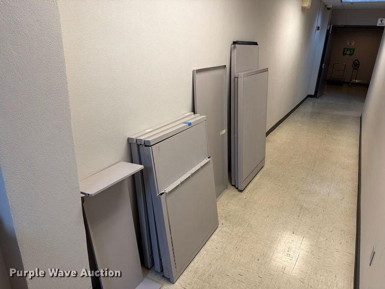 image for item FN5867 Cubicle workstation