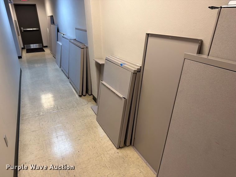 image for item FN5867 Cubicle workstation