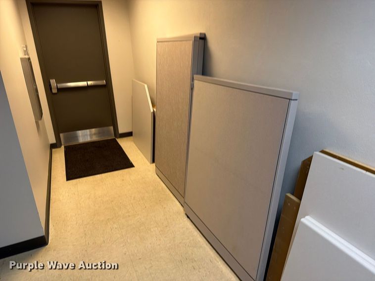 image for item FN5867 Cubicle workstation