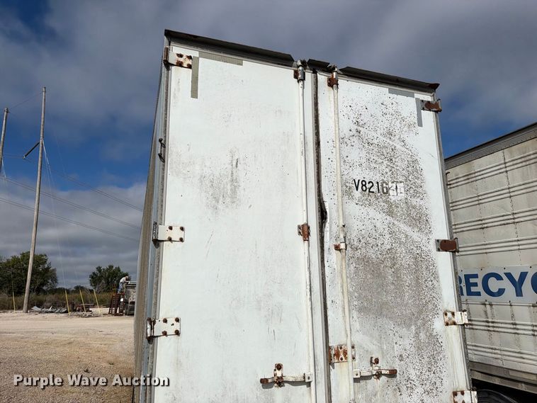 image for item FN5869 1985 Fruehauf FBX-F2-48-11-W1.5-102 dry van trailer